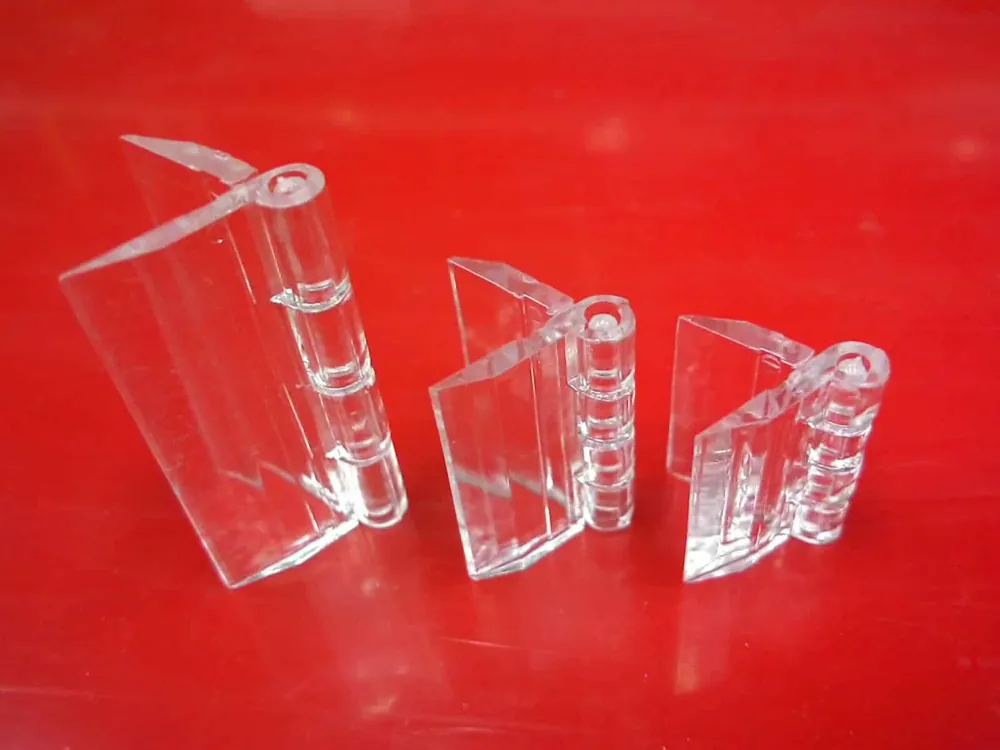 Bisagras para metacrilato y plásticos, ideales para puertas y tapas de displays
